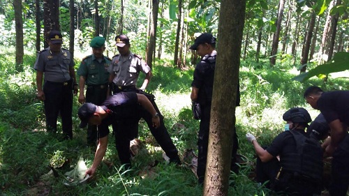 Polisi Ledakan Granat Aktif Yang Ditemukan Warga Bantarbolang
