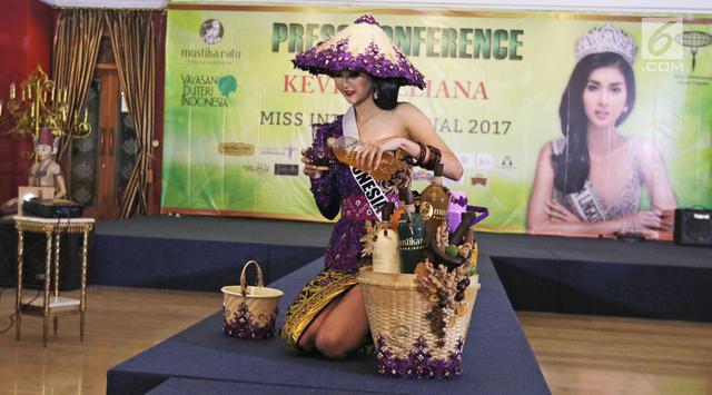 Puteri Indonesia Lingkungan 2017 Kevin Lilliana