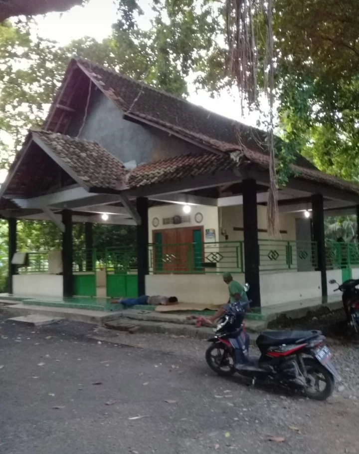 Makam Keramat Desa Kaso dan Legenda “Mbah Kramat Jati”, Pemalang