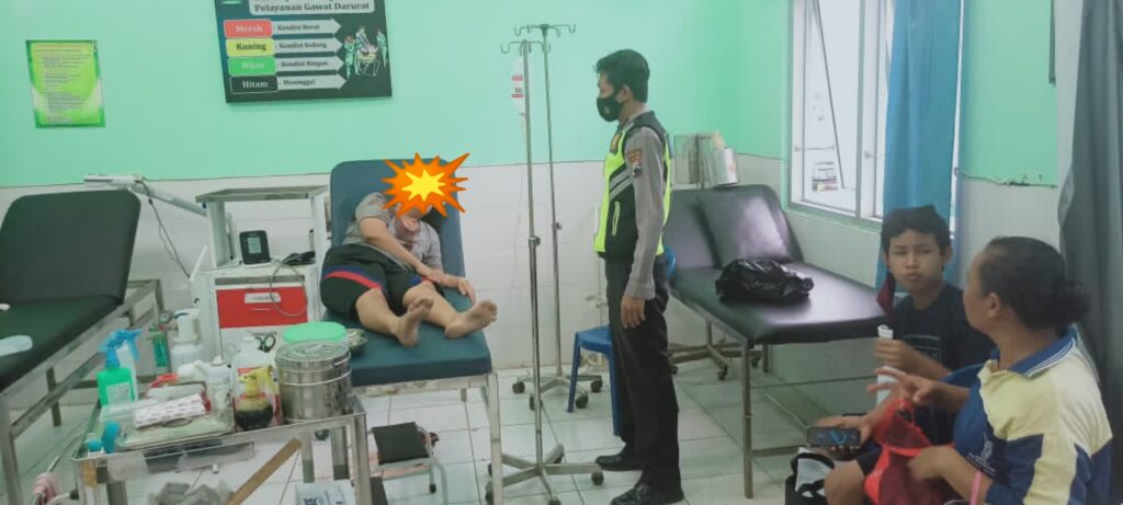 Diduga Selingkuh, Suami Tega Bacok Istri, Begini Kejadianya!
