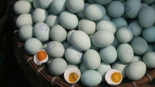 Telur Asin Brebes