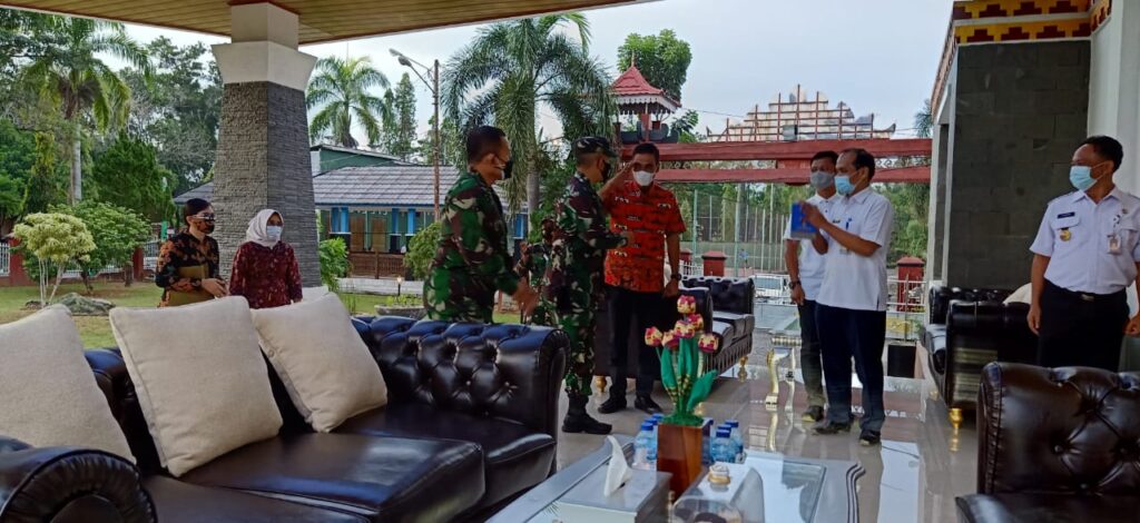 TIM Wasev Mabes AD Tinjau TMMD di Way Kanan