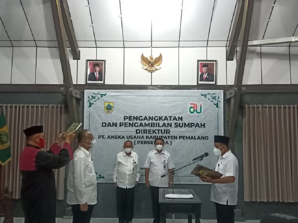 Pengambilan Sumpah Direktur Perseroda Aneka Usaha Kabupaten Pemalang