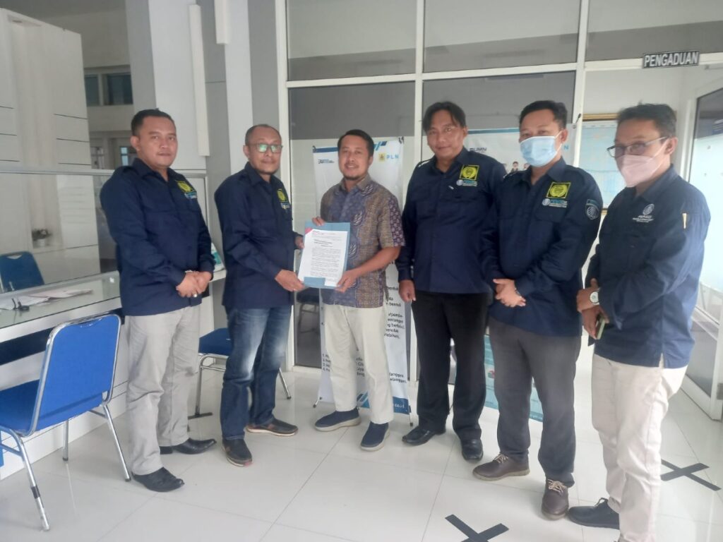 PLN dan Perhutani Mendapat Somasi, Ada Apa?