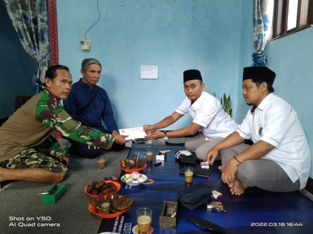 DPD IKMAL Kab. Pemalang Berikan Bantuan untuk Korban Kebakaran di Desa Semingkir, Begini Penjelasanya!