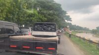 Ruas jalan nasional dari ketanggungan-Songgom-Prupuk mengalami kemacetan
