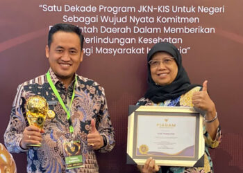 Program UHC Pemalang Diganjar Penghargaan