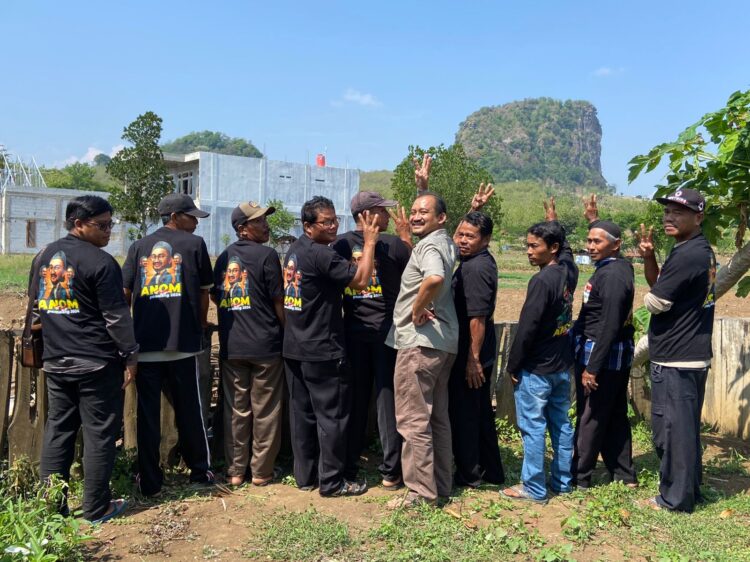 Sambangi Desa Gongseng, Anom Widiyantoro Bakal Permudah Akses Jalan 