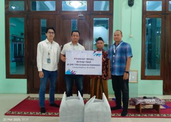 Ramadan Berkah, FIFGroup Bagikan Takjil di Pemalang