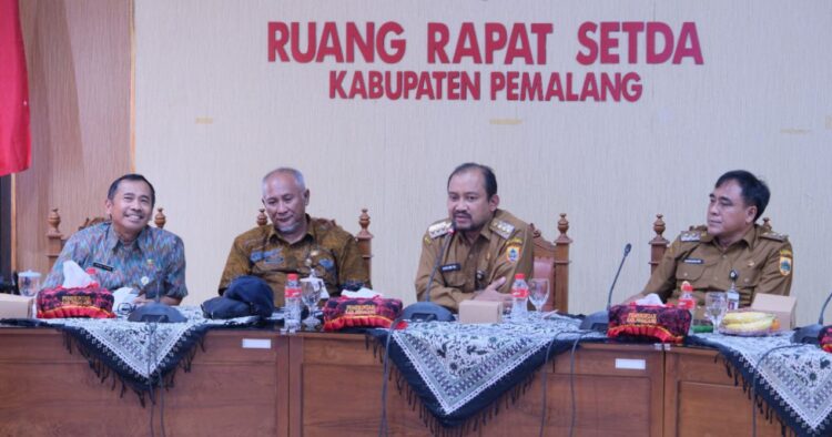 Kolaborasi Pemprov dan Pemkab Tangani Rob Pemalang