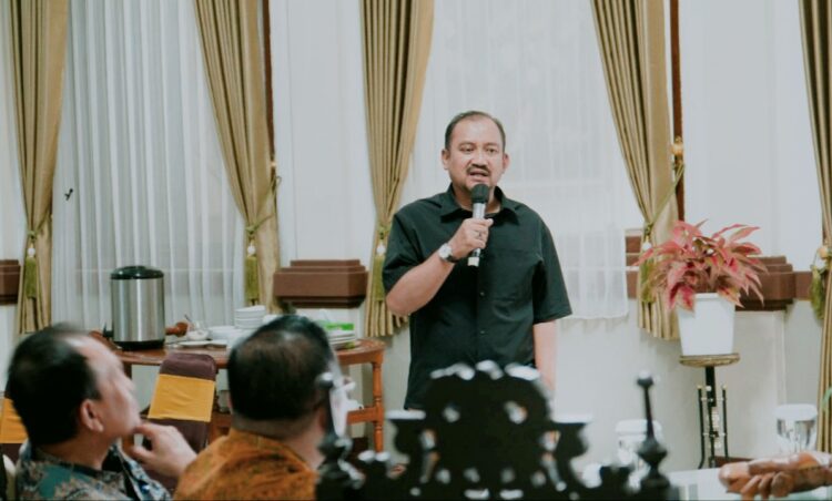 Kemenko IPK Berkunjung, Bupati Ajukan Rehab Saluran Air Bersih