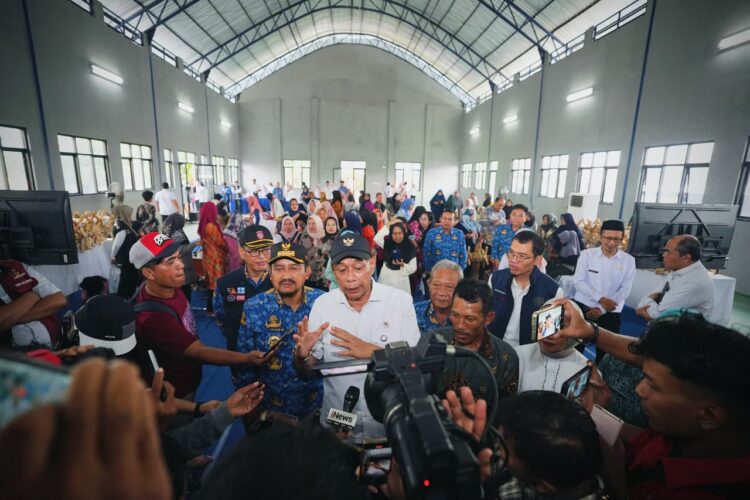 Wamensos Tinjau Program Pemberdayaan Masyarakat di Pemalang