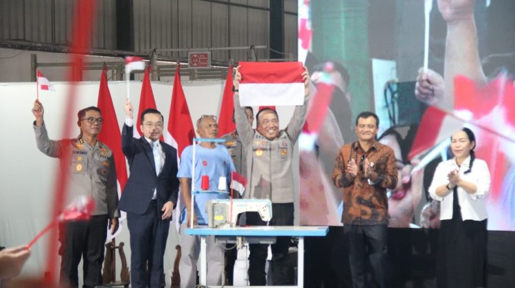 Dukung Kebangkitan Industri, Wakapolri Resmikan Pabrik Garmen