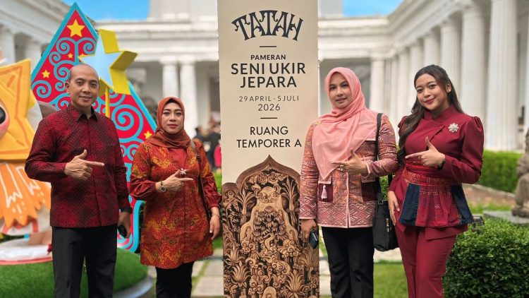 Pameran Seni Ukir Jepara Mentas di Museum Nasional Indonesia